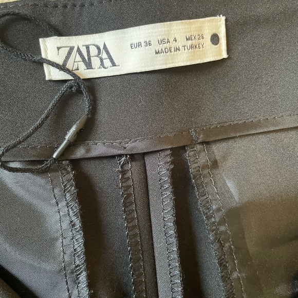 Zara High Waisted Trouser / Size US4 - Picture 4 of 8